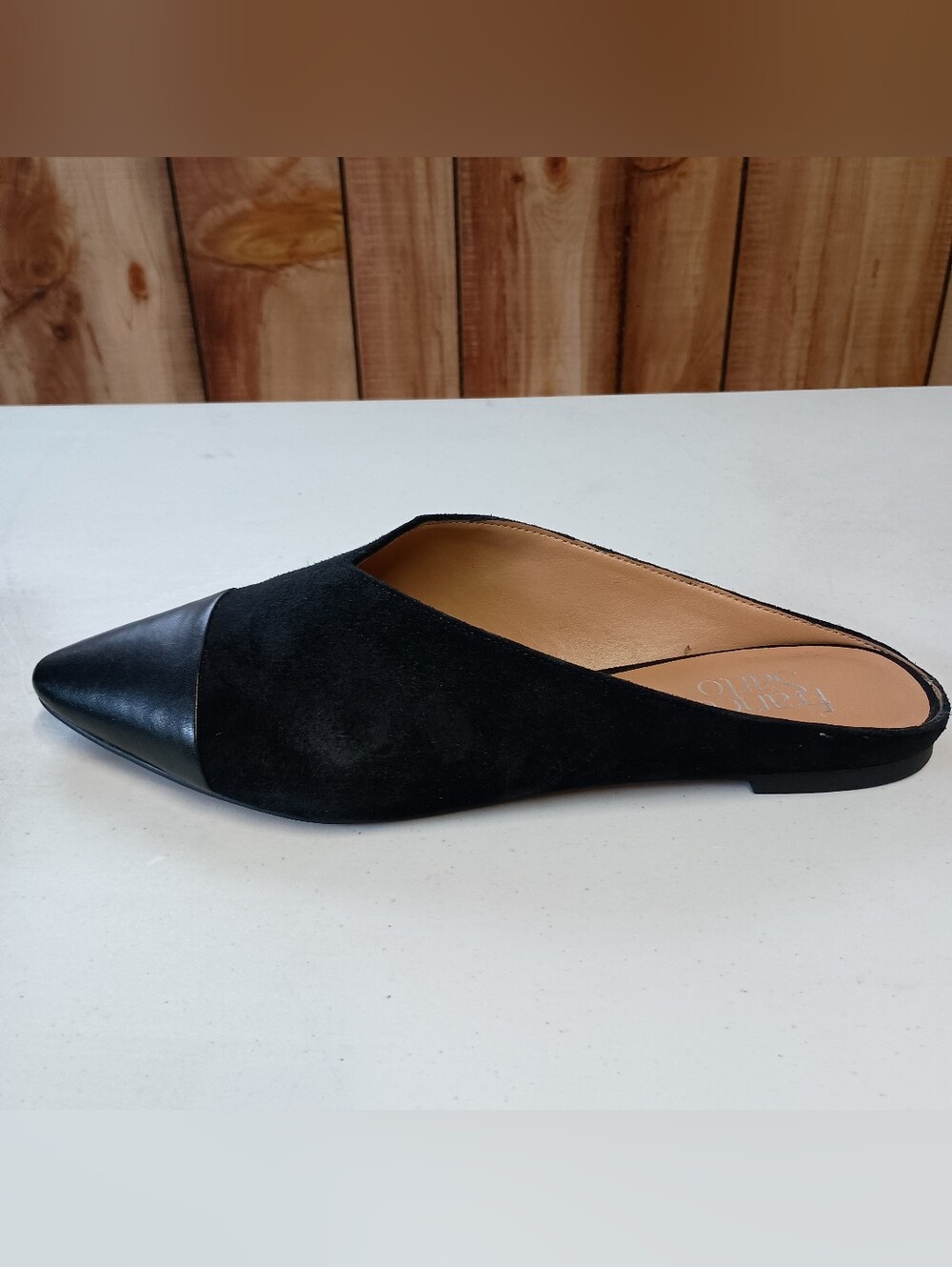 Franco Sarto Mule Flats Womens 8 Black Sharin Suede Leather Cap Toe Pointed - Picture 2 of 11